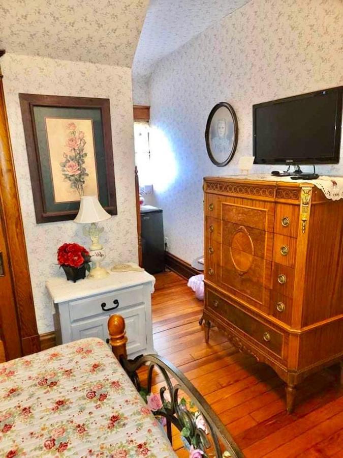 Historic 1912 Hoover House Bed And Breakfast Waynesboro Exterior foto